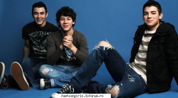 Jonas Brothers - Atzi auzit sigur de ei - Muzica