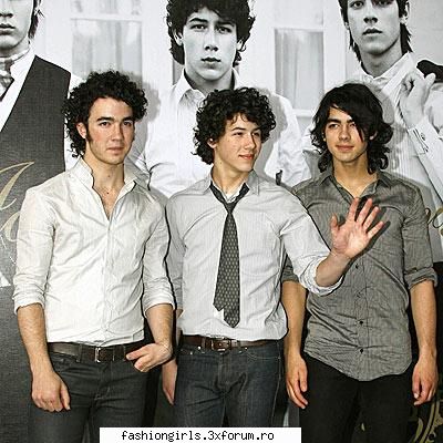:nebun: jonas brothers